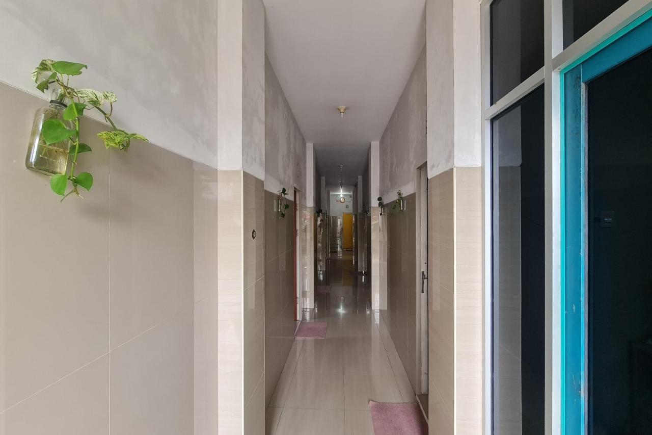 Capital O 93250 Hotel Tirta Kencana 2 Baturaden Banyumas Kültér fotó