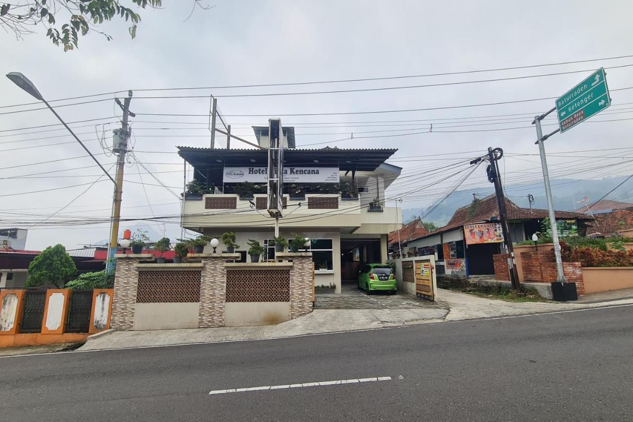 Capital O 93250 Hotel Tirta Kencana 2 Baturaden Banyumas Kültér fotó
